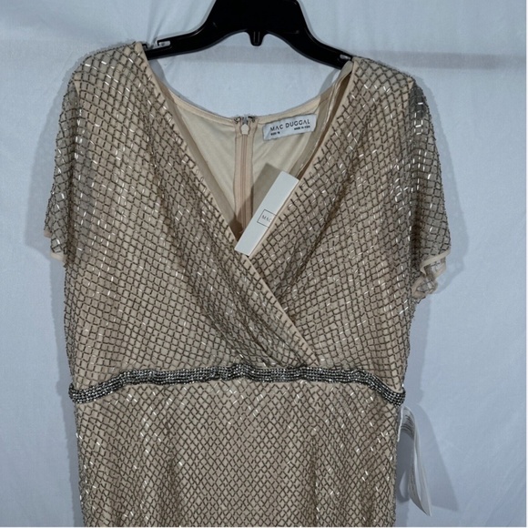 NWT $698 Mac Duggal [ 16 ] Beaded Butterfly‎ Sleeve Column Gown Nude/Silver - Picture 10 of 16